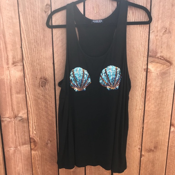 Fashion Nova Tops - SEA SHELL TANK TOP